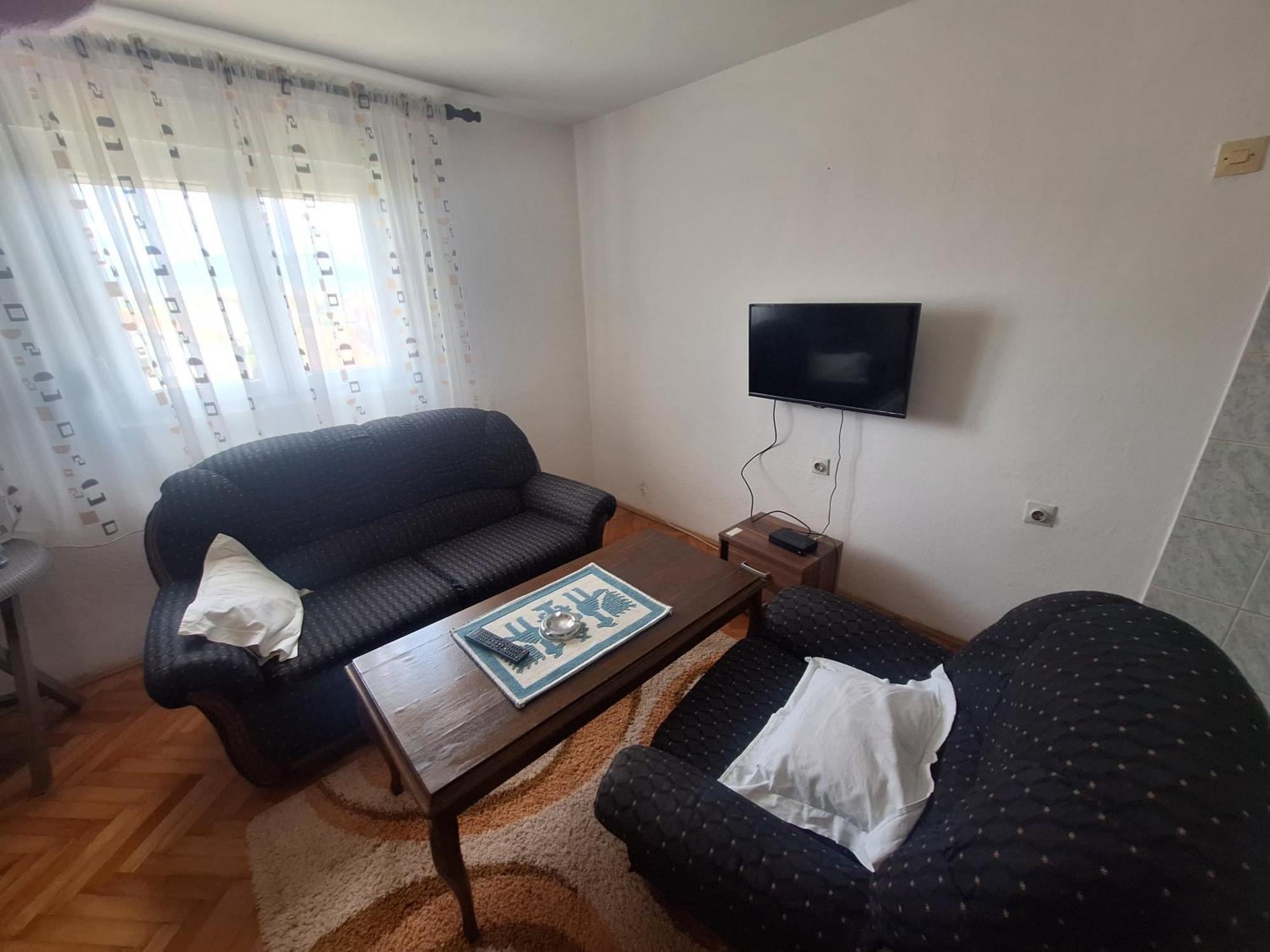פודגוריצה Apartmani Ruza מראה חיצוני תמונה
